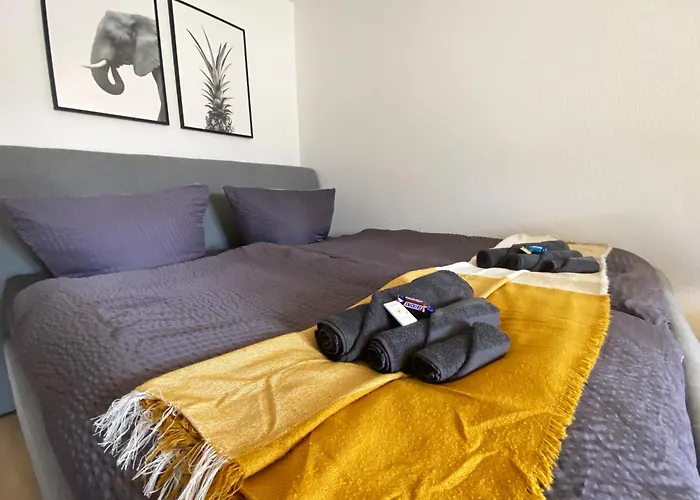 Schölerberg Apartment mit Tiefgaragenparkplatz und Kingsize-Bett