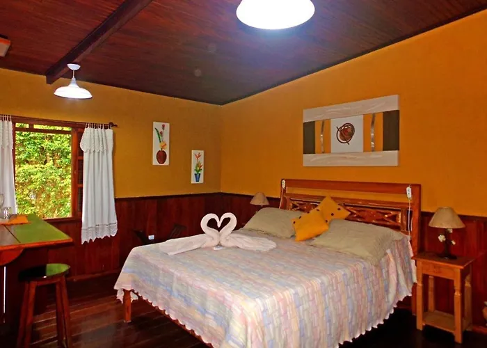 Hotel Cantinho De Ferias