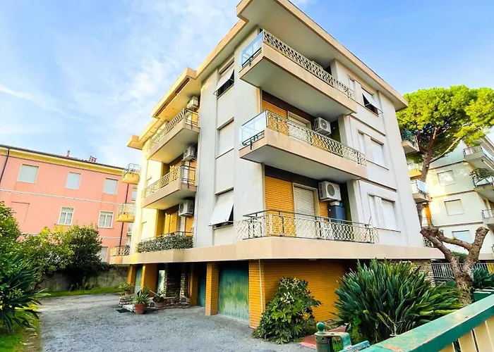 Casa Rosetta - Relax In Centro - Parcheggio Privato, Mare A 2 Passi