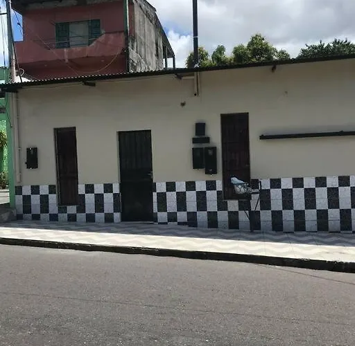 Aconchego Amazônico: Seu Espaço na Cidade Selvagem