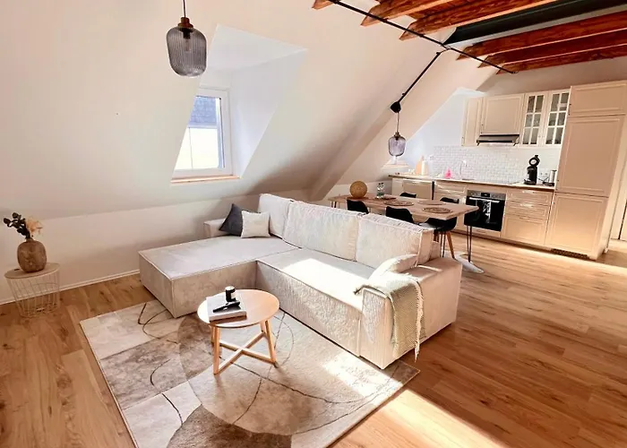 Maisonette-Apartment mit Klimaanlage - in Dorsten Zentrum -