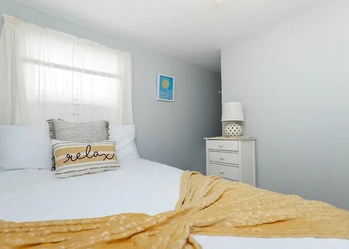 Hampton Beach Seaside Villa Unit 2
