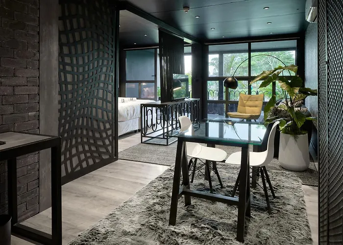 Cargo88 Hotel
