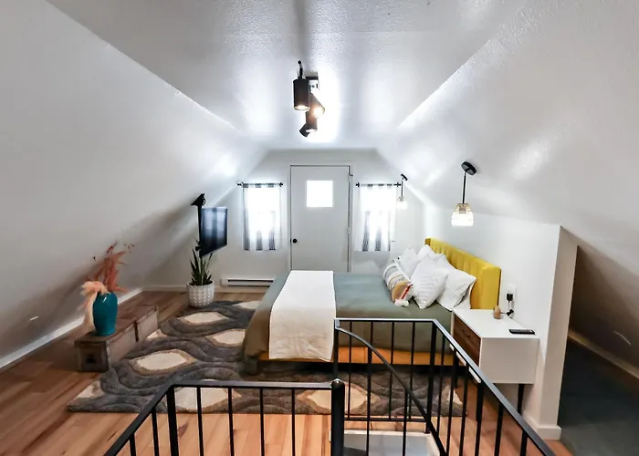 Boho Modern Retreat With Mountain Views Unit 1 Durango