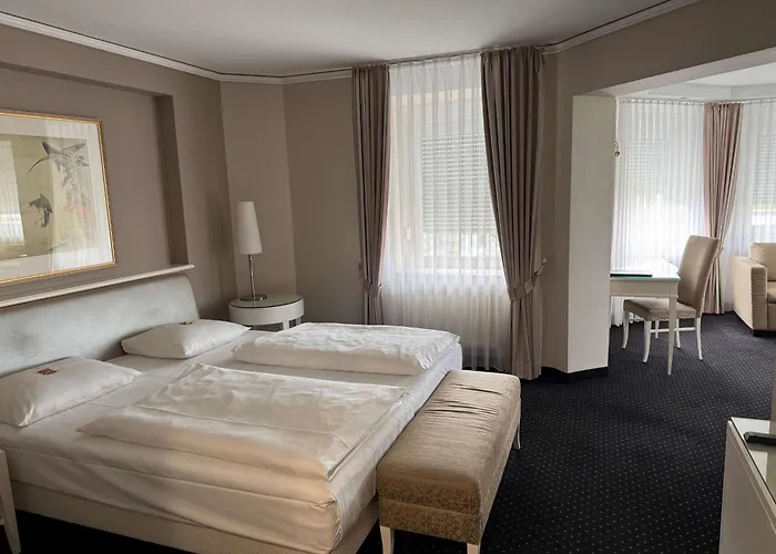 Hotel & Restaurant Schoenau
