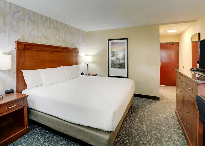 Drury Inn & Suites Marion