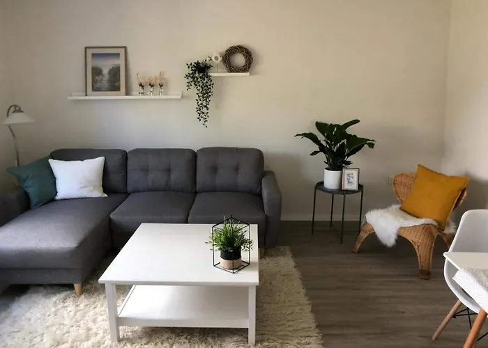Schön gelegene Ferien-/Pendlerwohnung nahe Rothaarsteig mit guter Anbindung
