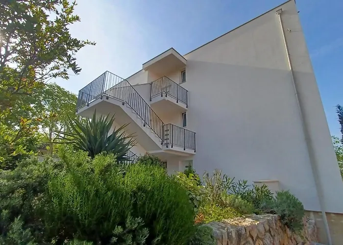 Sea View Apartments Ivana