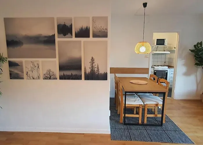Apartment With Garden Near Metro!