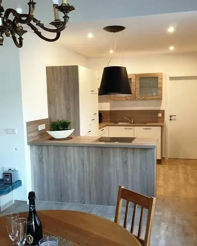 Viel Harmonie - Moderne Ferienwohnung nahe Steinhude mit Terrasse