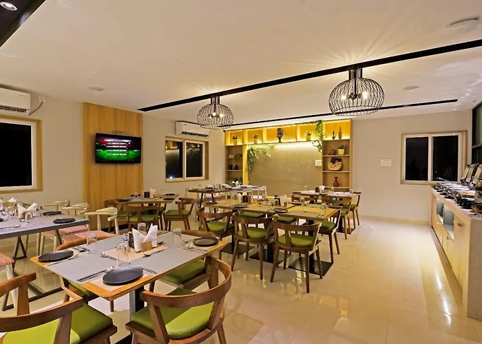 Click Hotel Biz - Bangalore Airport
