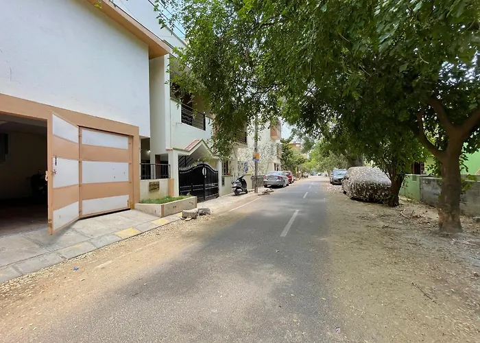 Ssn Home Stays In Bangalore Near Play Arena