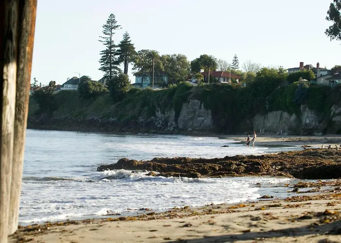West Cliff Inn, A Four Sisters Inn
