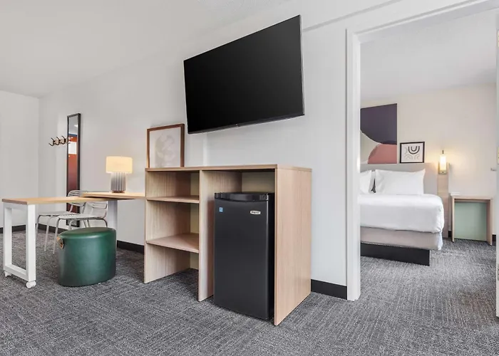 Spark By Hilton Charlotte Tyvola I-77