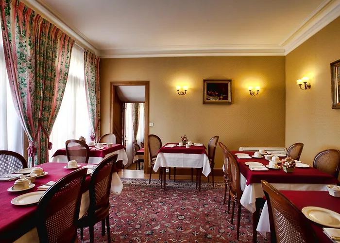 Logis Hotel Belle Epoque