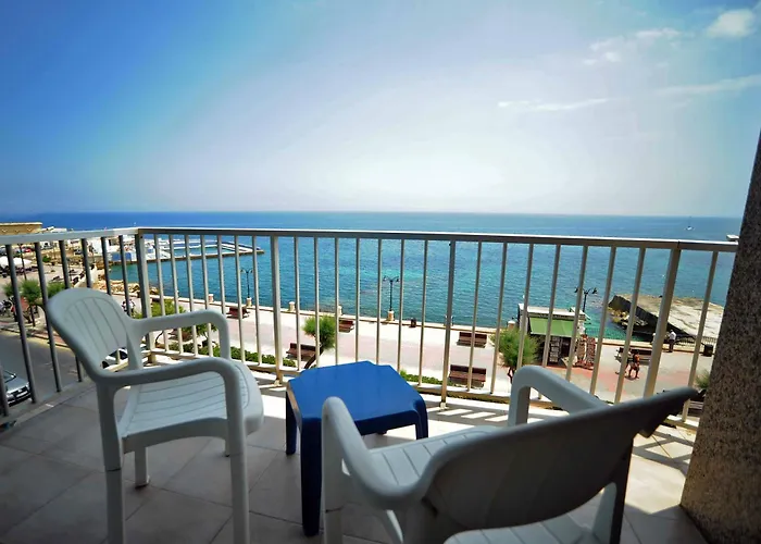 Sliema Chalet Hotel