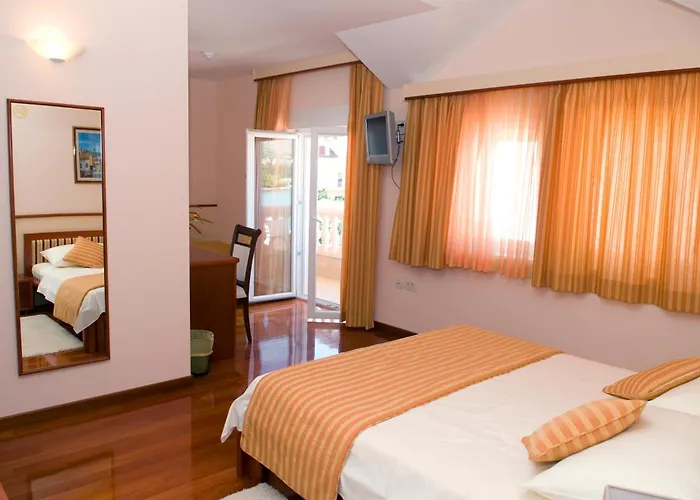 Hotel Trogir Palace