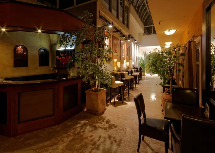 Enjoy Inn