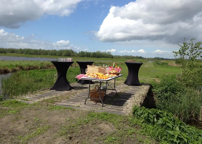 De Dames Van De Jonge Hotel Restaurant