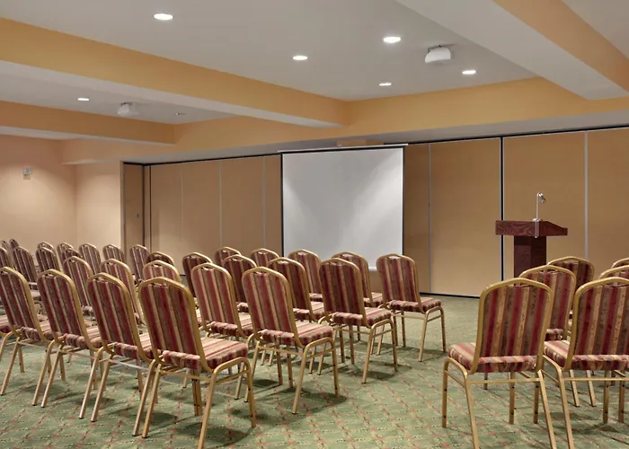 Days Inn By Wyndham Oromocto Conference Centre