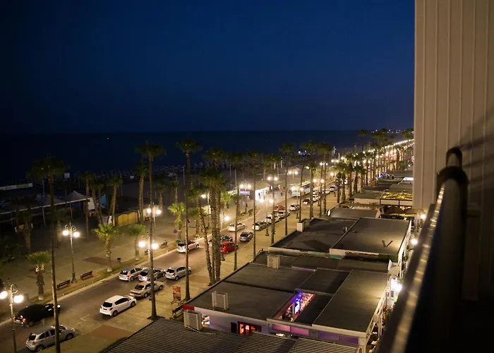 Sun Hall Hotel