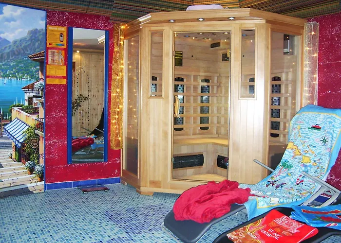 Atina Hotel