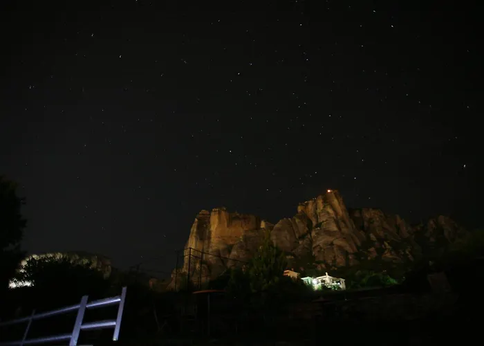 Epavlis Meteora Suites Hotel