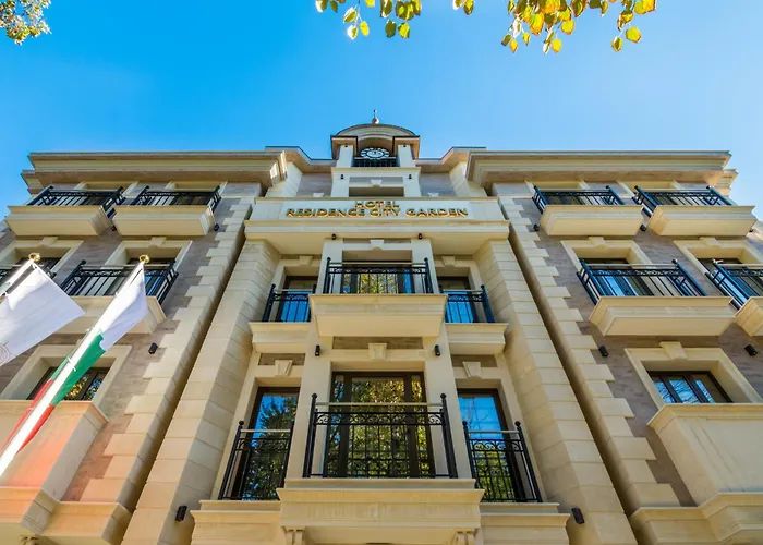 Residence City Garden: Excellence-Awarded Five-Star Urban Retreat Plovdiv