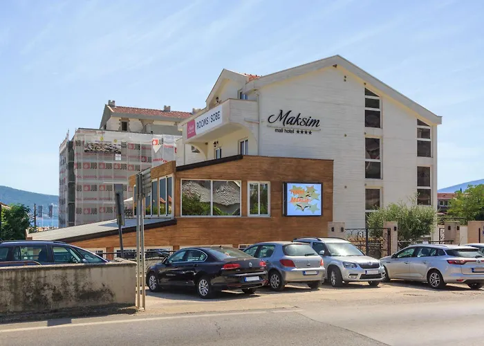 Hotel Maksim