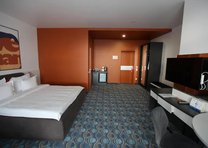 Lomo Hotel Uman