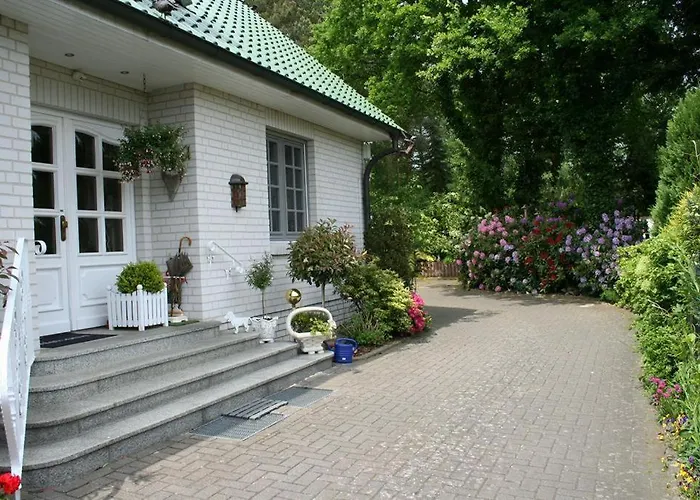 Ewigleben, Landhaus Gartenstraße