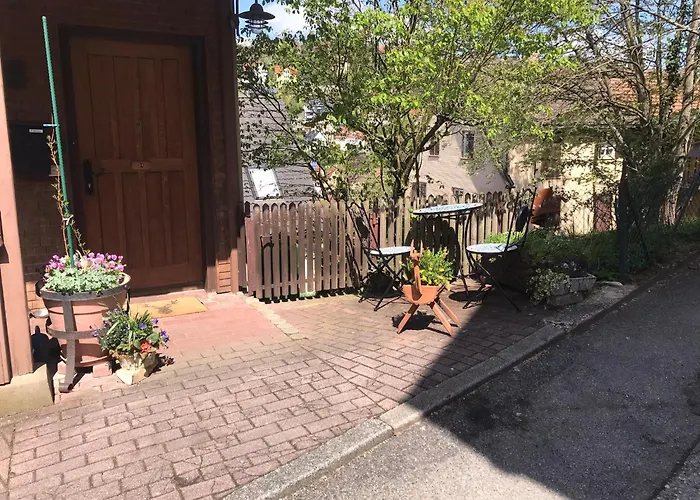 Retro Ferienwohnung mit Schlossblick im Nordschwarzwald