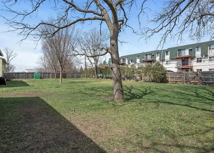 Tranquil 2Br Apt Mpls - 8075 Apt 2