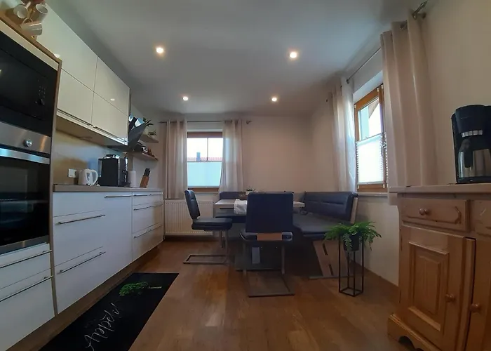 Ferienwohnung 1 Madek