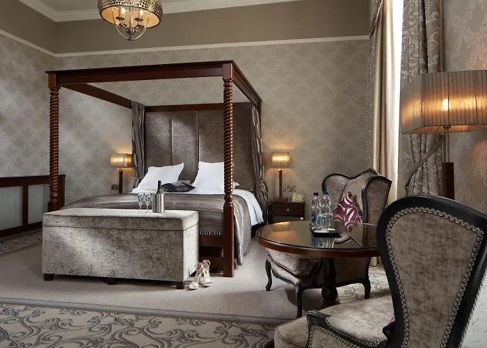 Manor House Country Hotel