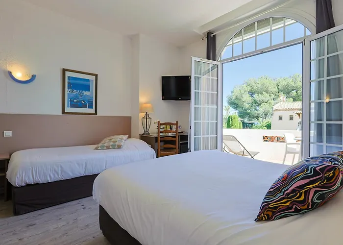 Logis Hotel L'Esterella