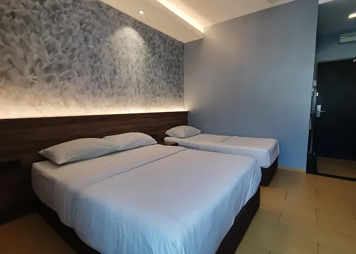 Lumut Hotel