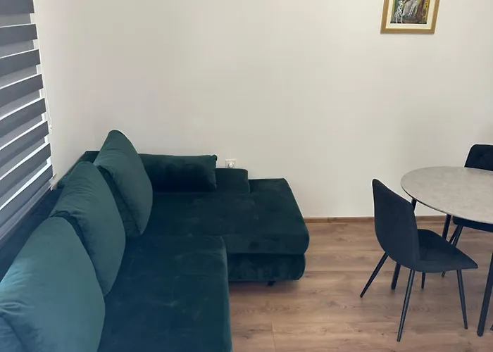Ronia Apartment