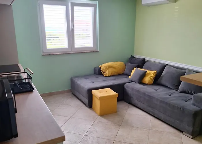 Apartments Vesna