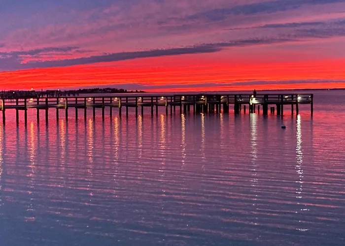 Sunset Harbor Palms 1-205 Great Fall And Winter Rates, Fishing Pier