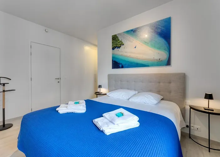 Zonnig Luxueuze Appartementen La Coronne