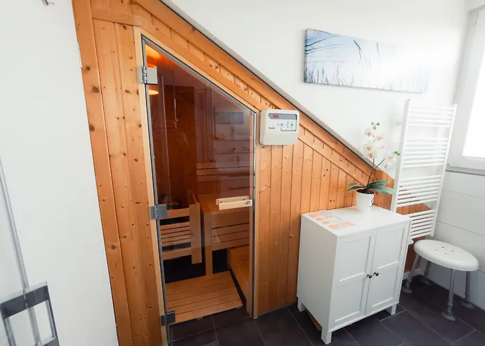 Meerzeit - Sauna und Kamin - moderne FeWo
