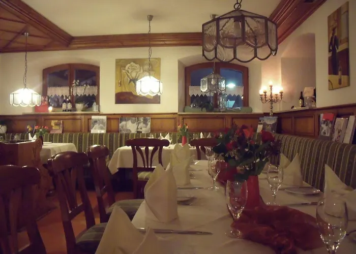 Landhotel Weißes Rössle - Restaurantbetrieb von Donnerstag bis Sonntag