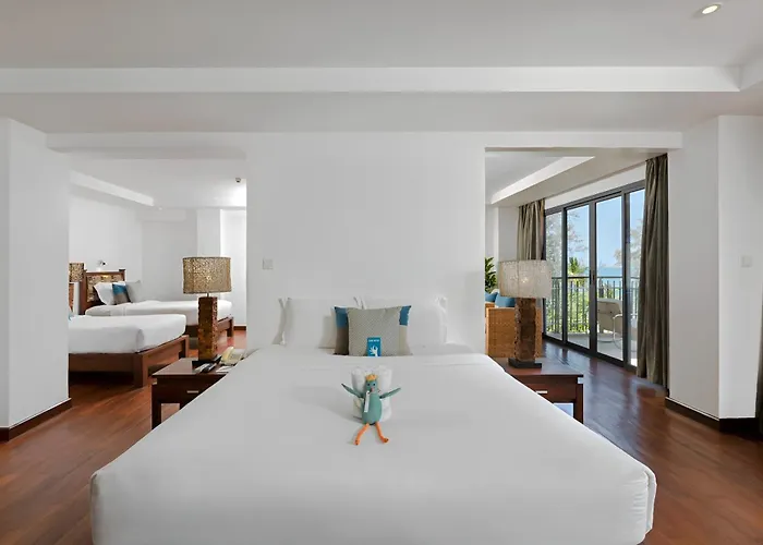 Baan Laimai Beach Resort&Spa - SHA Extra Plus
