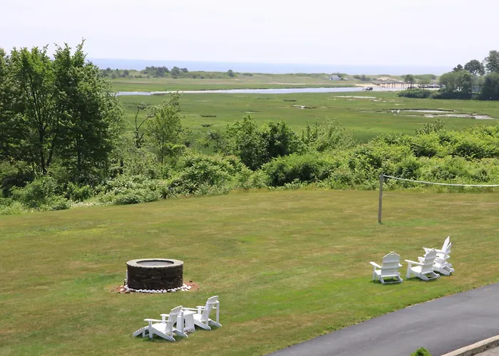 Mariner Resort