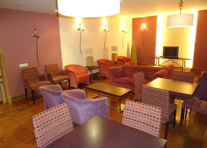 Hotel Monasterio De Leyre
