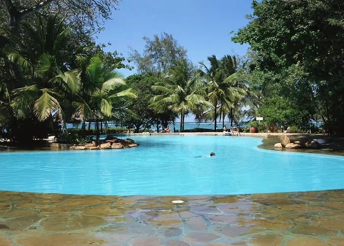 Papillon Lagoon Reef Hotel