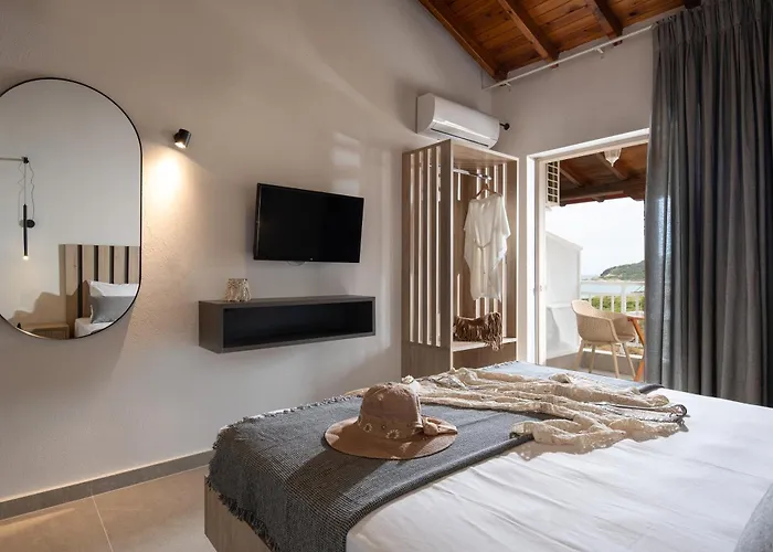 Erifili At Sarti Beach Apartments & Studios