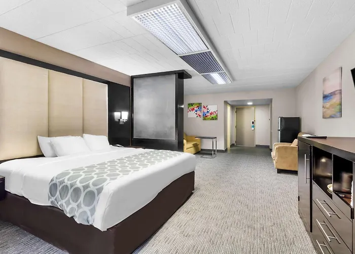 Quality Inn & Suites Altoona