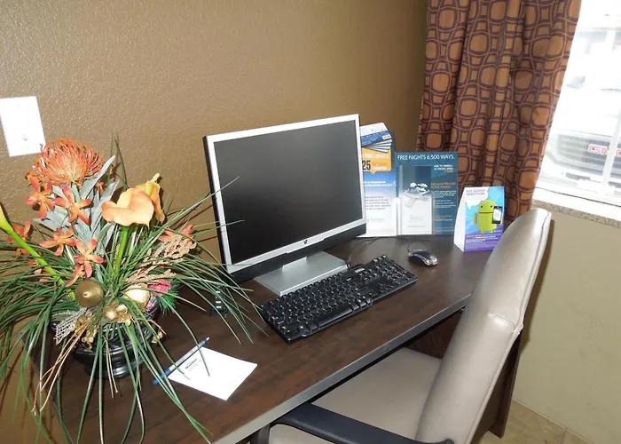 Microtel Inn & Suites By Wyndham Harrisonburg